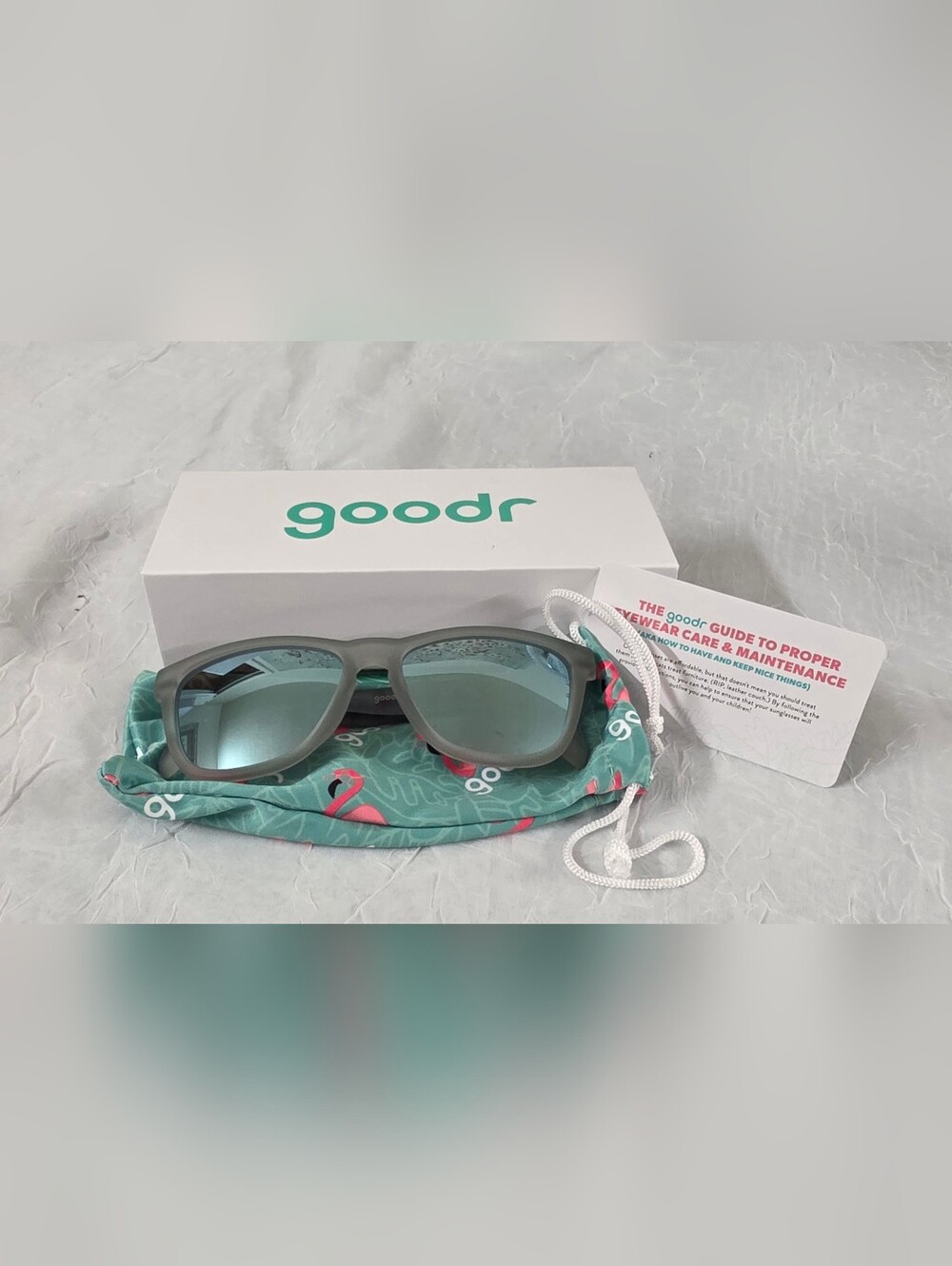 Goodr Run City Chicago Sunglasses in box